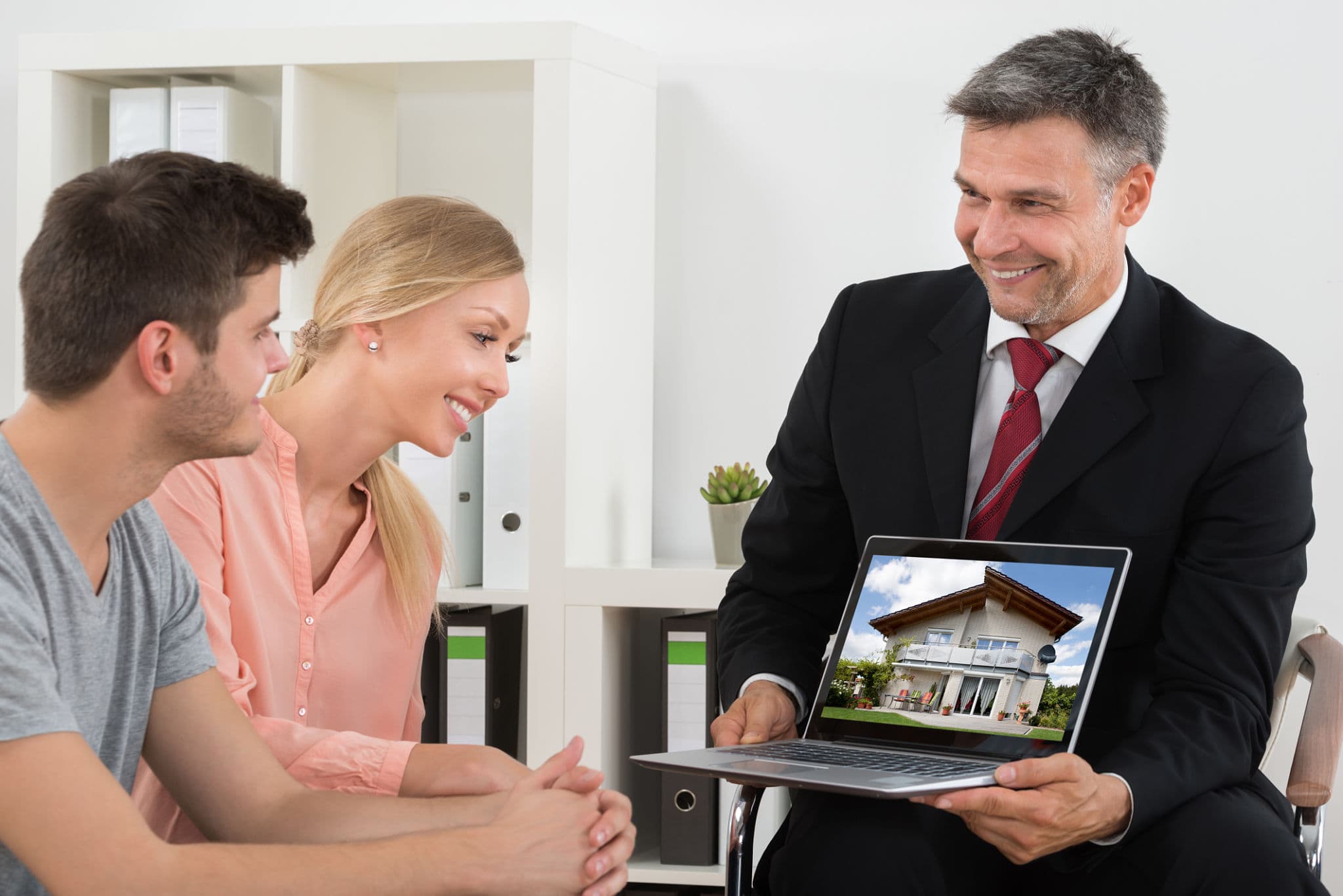 Video marketing immobiliare con tour virtuale professionale