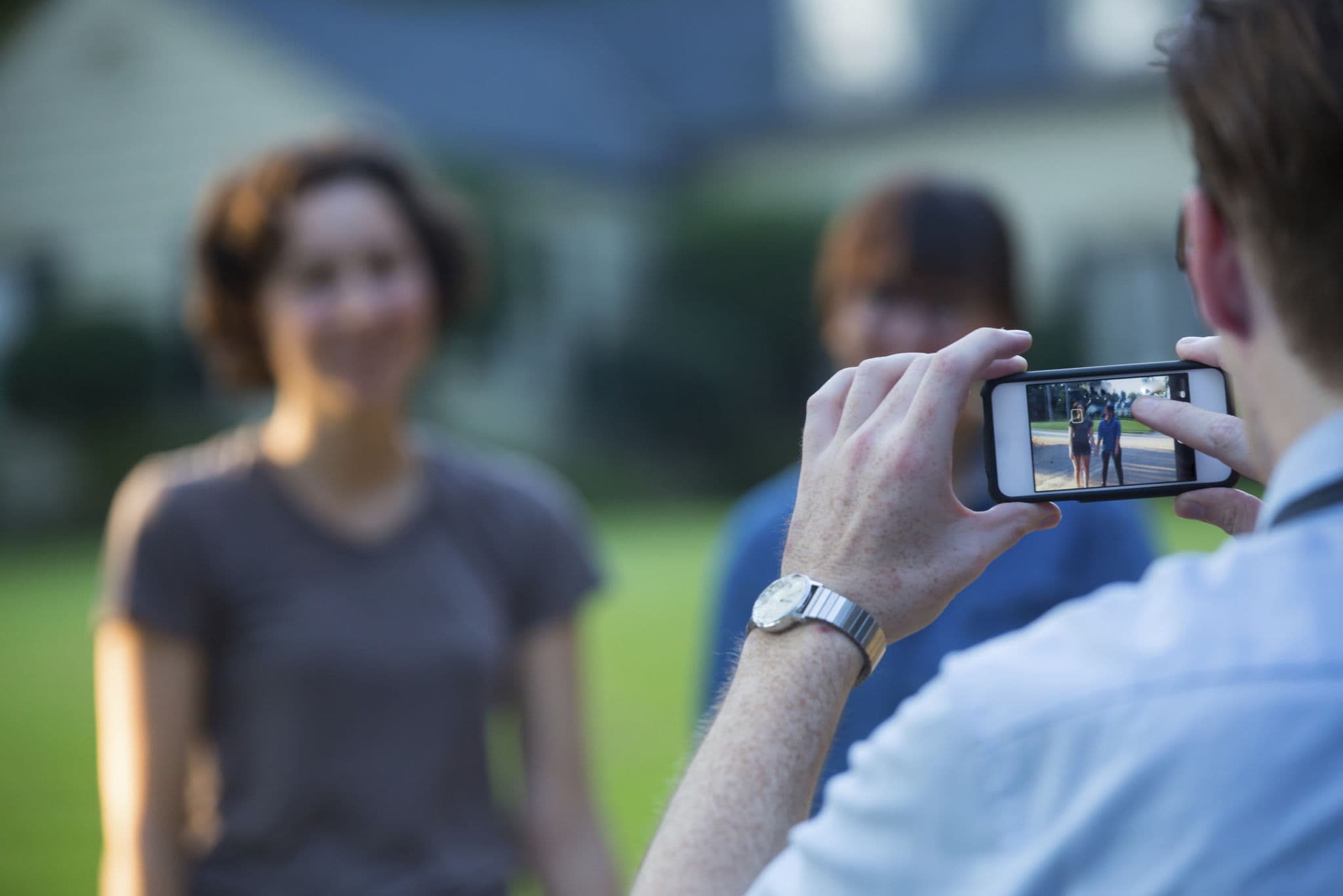Strategia locale di content marketing immobiliare agente immobiliare con mappa digitale locale