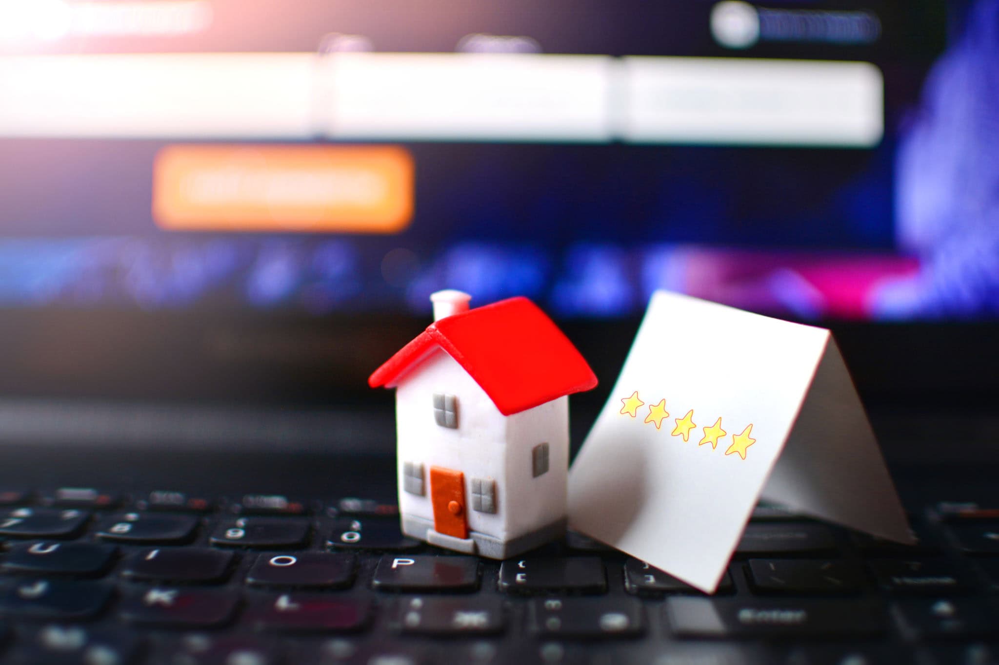 analisi della reputazione digitale di un agente immobiliare