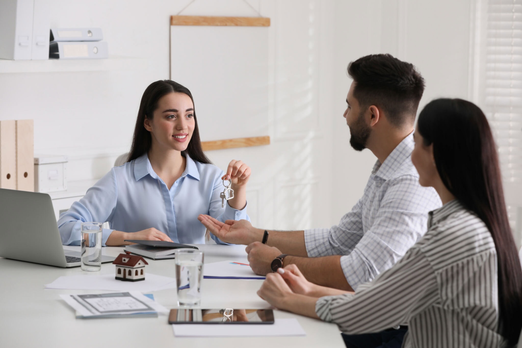 obiezioni venditore immobiliare e dinamiche psicologiche nella scelta dell’agente