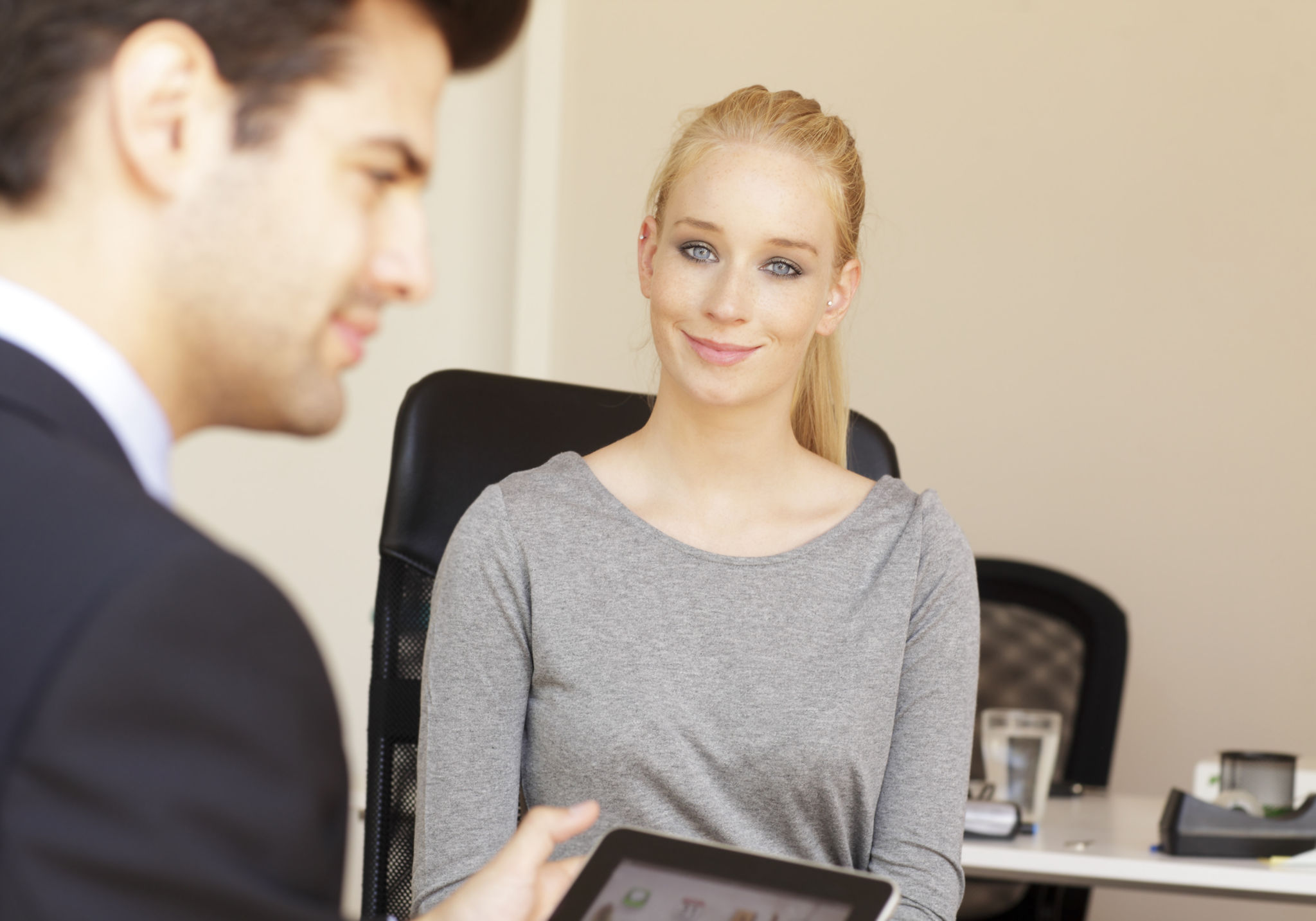 segnali psicologici venditore durante la valutazione dell’agente immobiliare in fase di ascolto