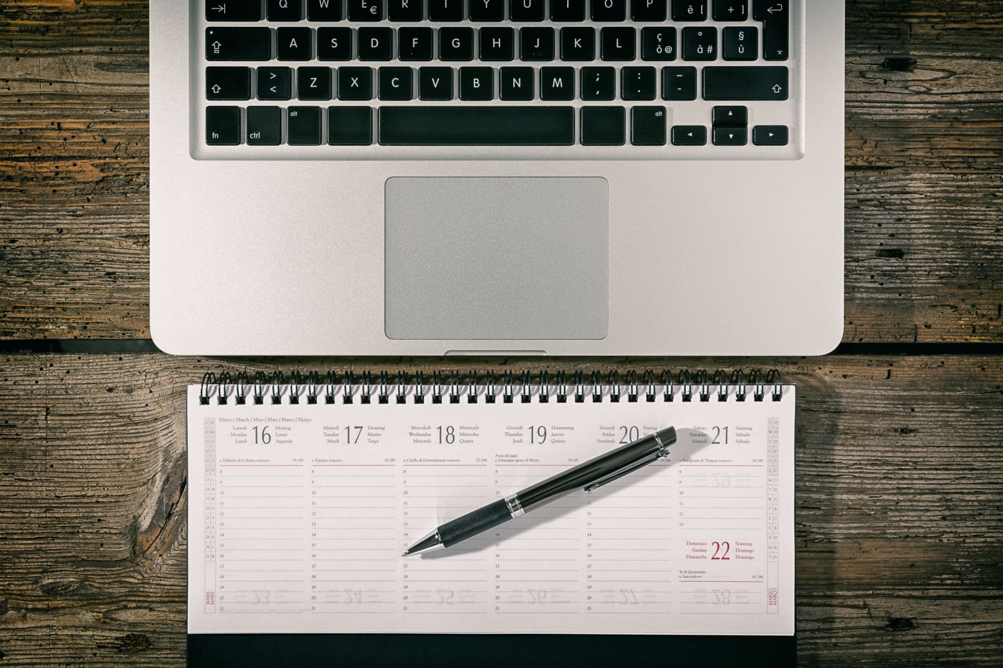 piano editoriale blog immobiliare 30 giorni: calendario contenuti e strategia articoli per ottenere contatti