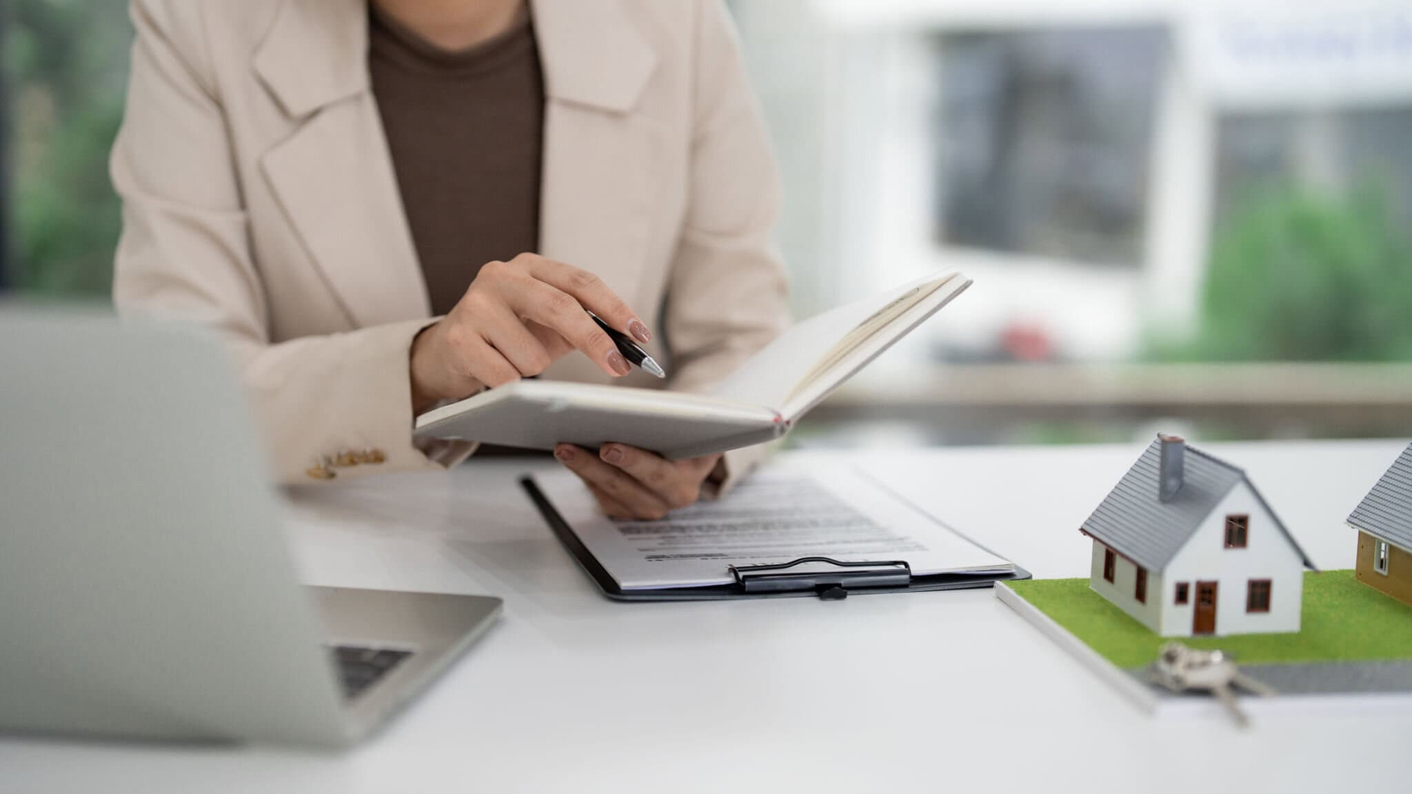 come scrivere un annuncio immobiliare efficace e qualificante